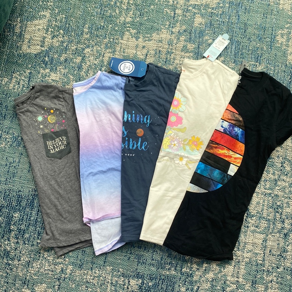 Lot of XL girls short sleeve graphic print Tshirts